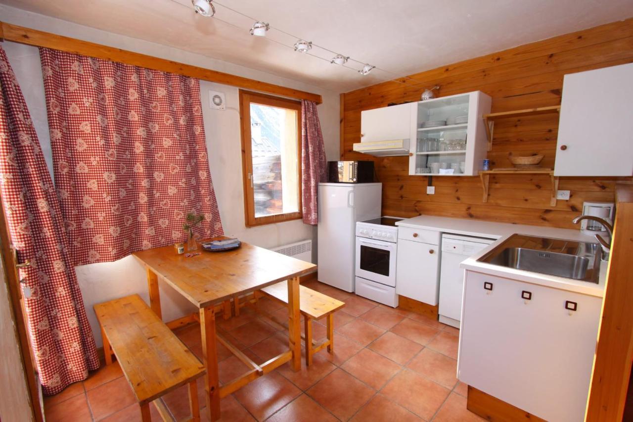 Le Leyrier Hameau Des Chazals Nevache Hautes Alpes מראה חיצוני תמונה
